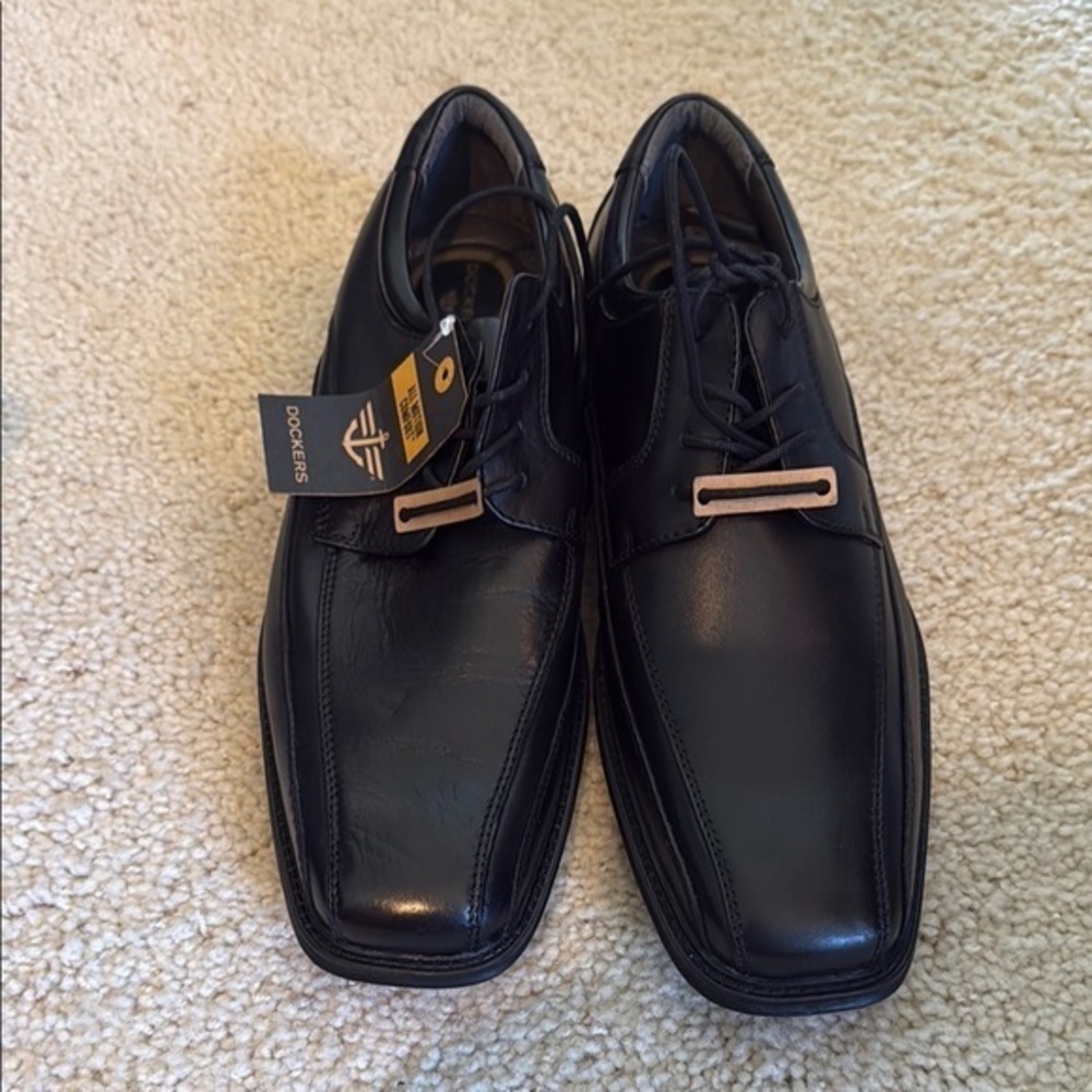 Dockers Black Leather Oxfords Classic Formal Design